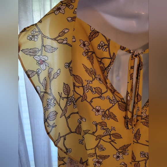 EUC size 8 blouse - Picture 10 of 10